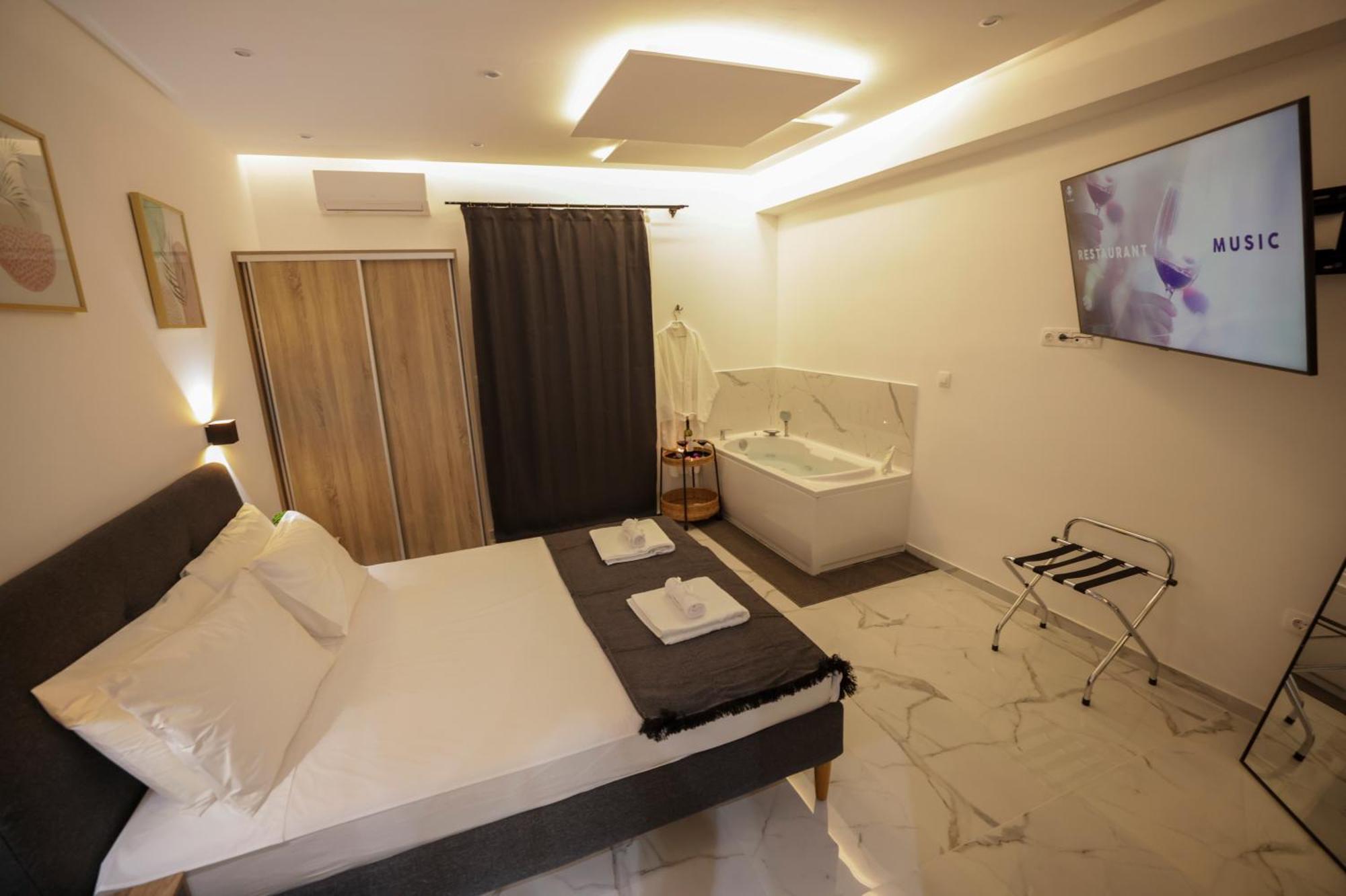 Apollo 2 Bd Jacuzzi Suite Atenas Exterior foto